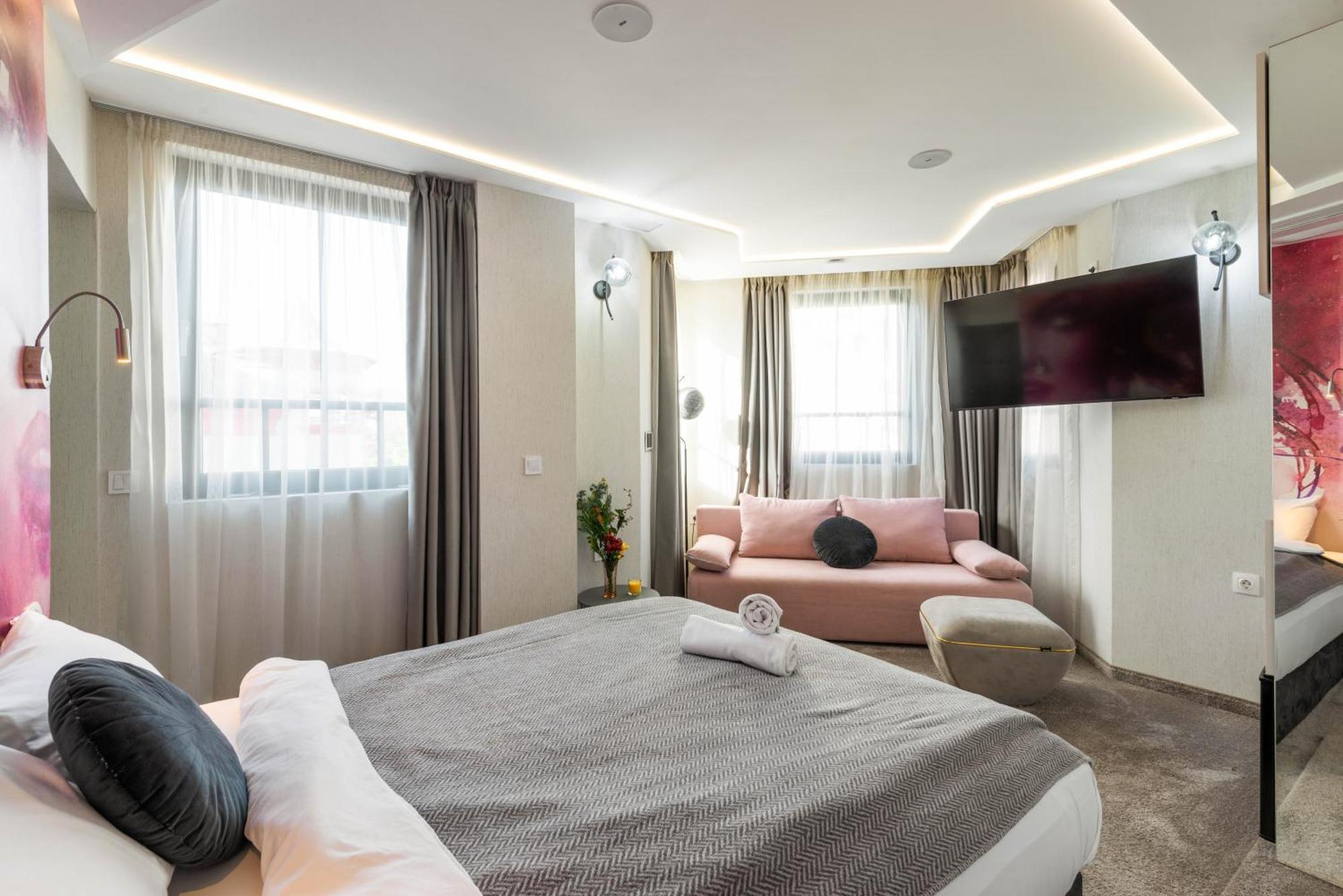 Aurora Hills Hotel Plovdiv Extérieur photo