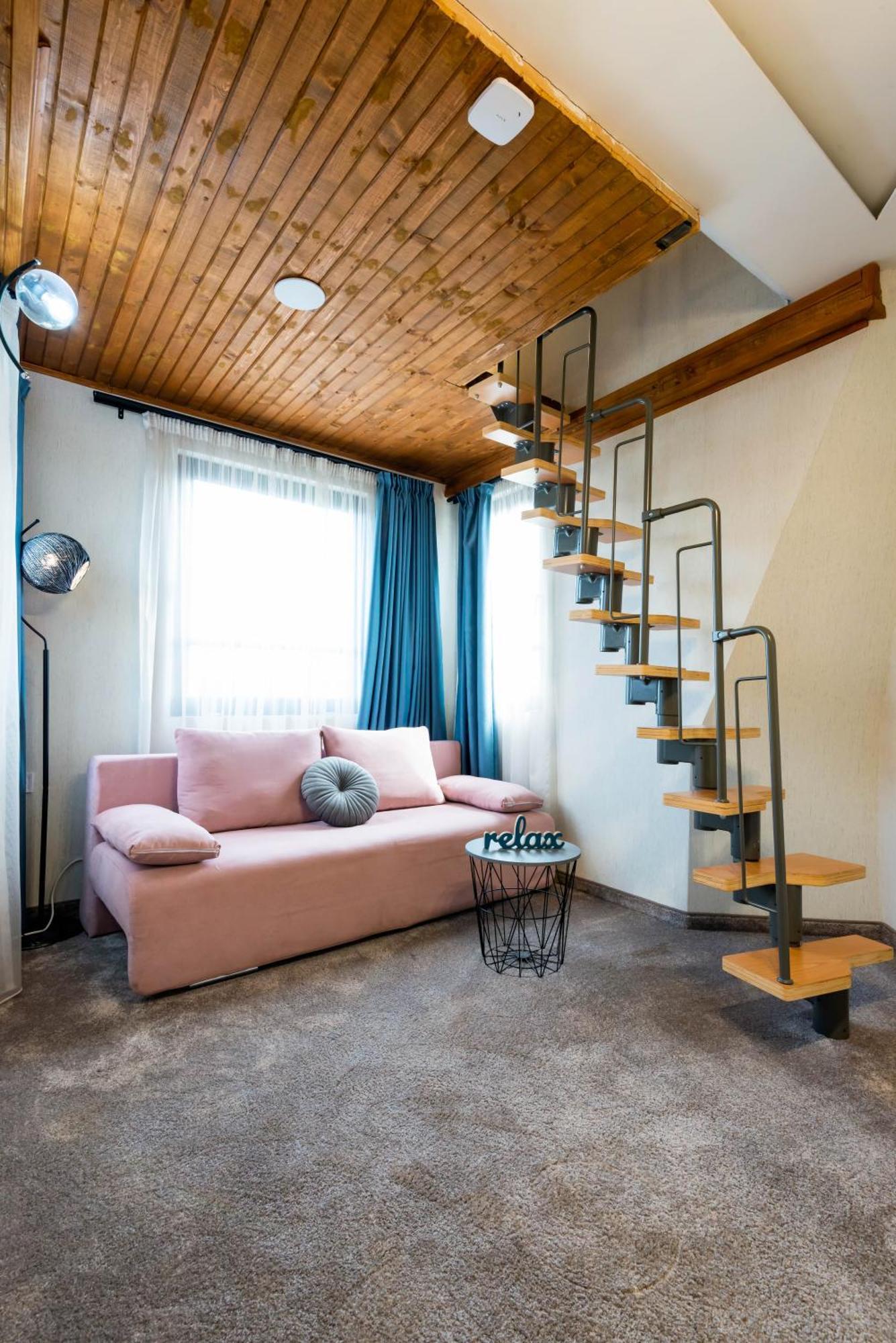 Aurora Hills Hotel Plovdiv Extérieur photo